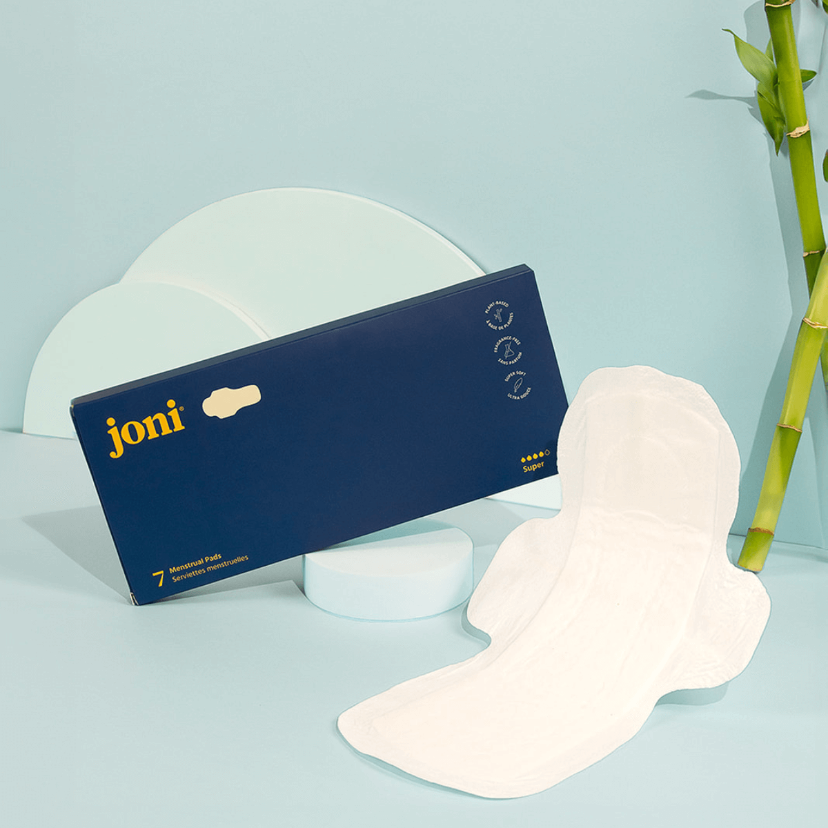 joni organic menstrual pads packaging with one pad displayed, designed for comfort and absorbency during postpartum care.