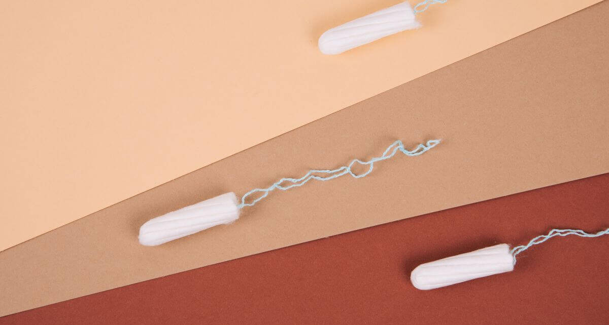 Non-applicator tampons on a tipping point line